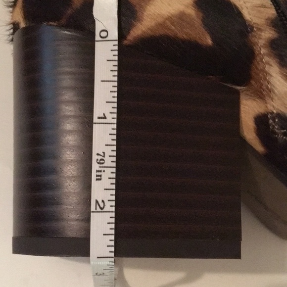 Sam Edelman Calf Hair Animal Print Booties NEW - Picture 9 of 9